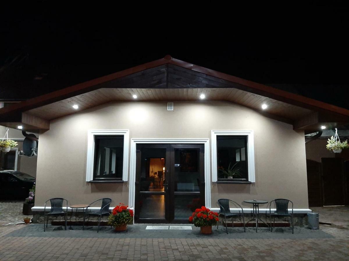 Zajazd Zamkowy - Schlossgasthof Krąg Exterior foto