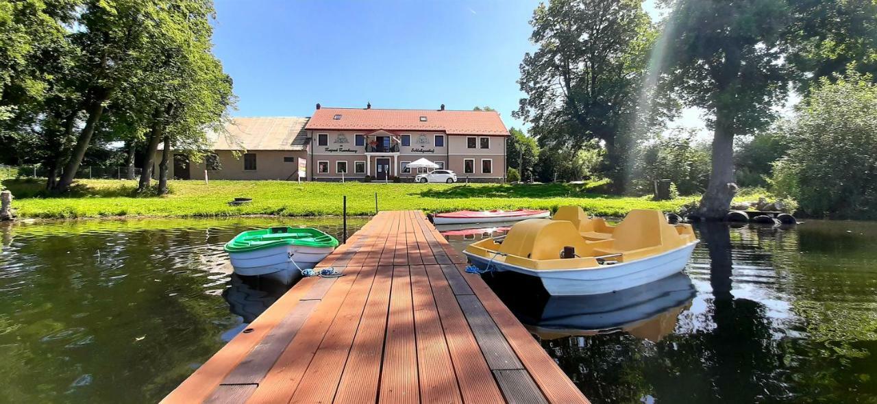 Zajazd Zamkowy - Schlossgasthof Krąg Exterior foto